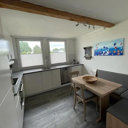 Schoene Auf Dem Land *